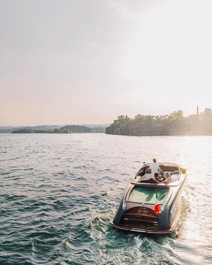 Evento esclusivo in barca: Punta San Vigilio e Garda da Gardone 10